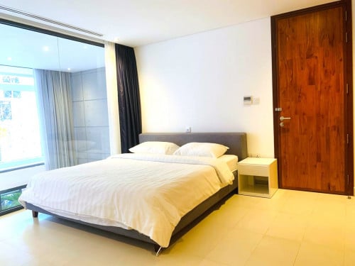 Luxury Duplex 2-Bedroom for Rent | Daun Penh – Prime Location