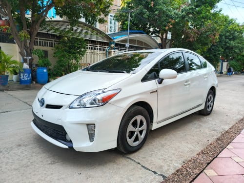 Prius 012 Option 3 (តម្លៃចរចារ)