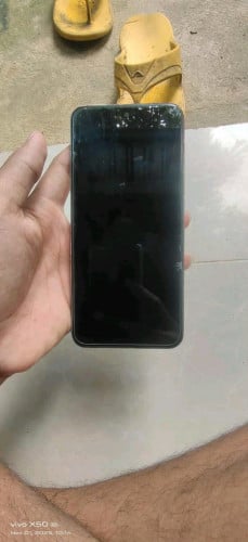 Redmi note10 ram 4g 64g snabdragon 678 15$បែកមុខដូចរូបស្ទើខ្នងsim wifi ✅ទីតាំងតាកែវប្រើបានធម្មតា