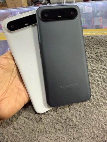 Tecno Spark Slim Ram8G Memory256G ក្រុមហ៊ុនសុីមពីរ មានឆ្នាំងសាក