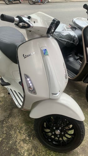Vespa 022 កម្លាំង​150cc