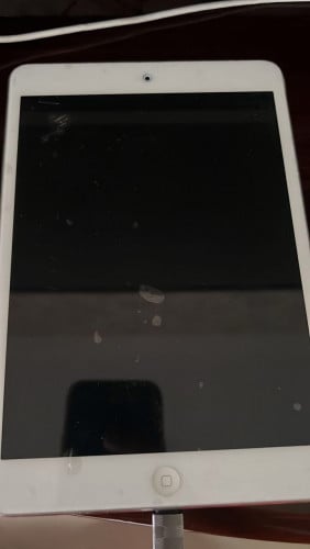 Want to buy IPad mini 2 មួយទឹក