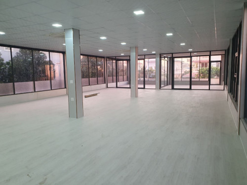 Warehouse office For rent in Sensok