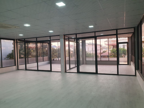Warehouse office For rent in Sensok