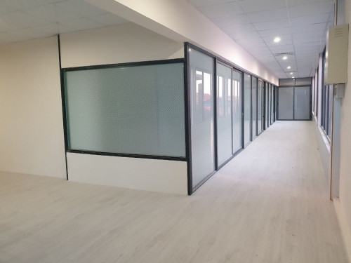 Warehouse office For rent in Sensok