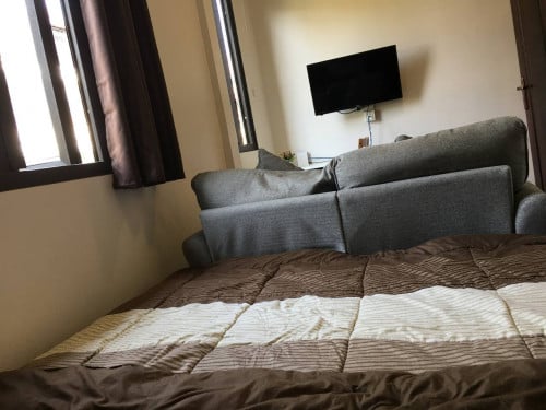 បន្ទប់ជួល ផ្សារកណ្តាលជិតមាត់ទន្លេ