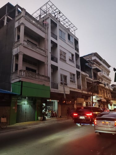 បន្ទប់ជួល ផ្សារចាស់ជិតមាត់ទន្លេ