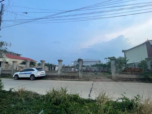 ខ្ញុំបាទម្ចាស់ផ្ទាល់ចង់លក់ដី