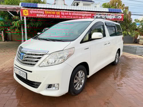 ឡាន​ស្អាត​លក់​នៅ​សៀមរាប​013 hybrid