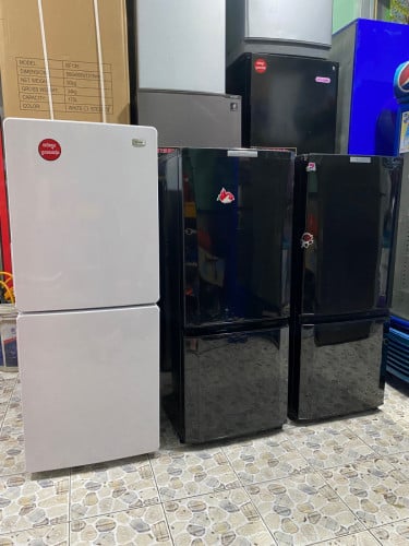 ទូទឹកកកជជុះស្អាតខ្ចីសំនុំ1m30 1m25