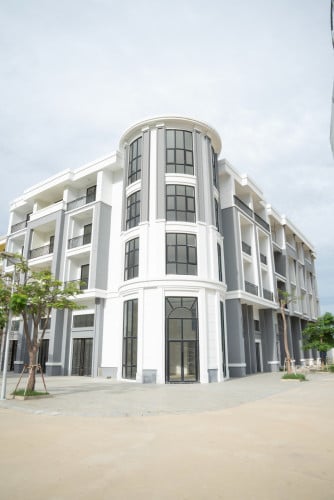 ផ្ទះលក់ បុរី HL ទួលពង្រ