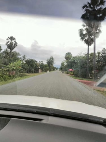 លក់បន្ទាន់  Land for sale!