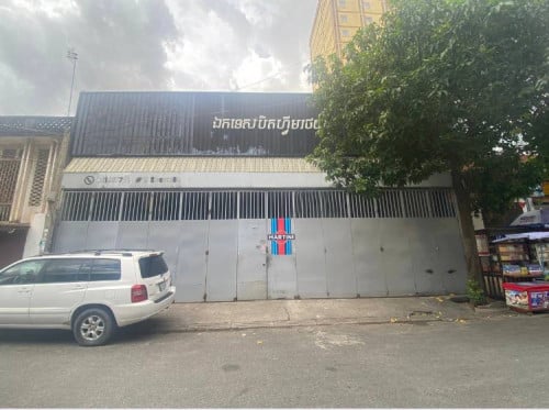 🔰ឃ្លាំងសម្រាប់ជួលនៅបឹងងកេងកង3 ។