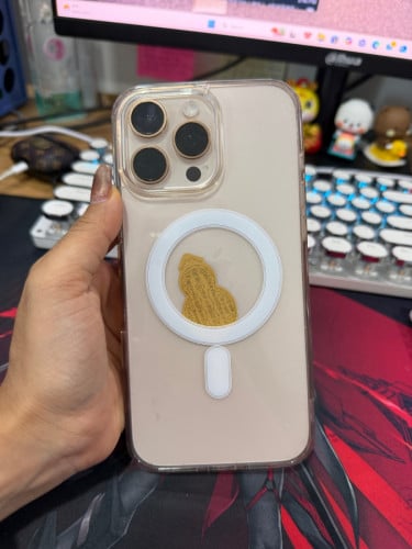 បងៗអូនៗណាចង់ទិញឆាតមកបានខ្ងុំទិញថ្មីមិនទាន់បានមួយឆ្នំាទេ អីឡូវលក់វិញដោយសារមានថ្មី😂