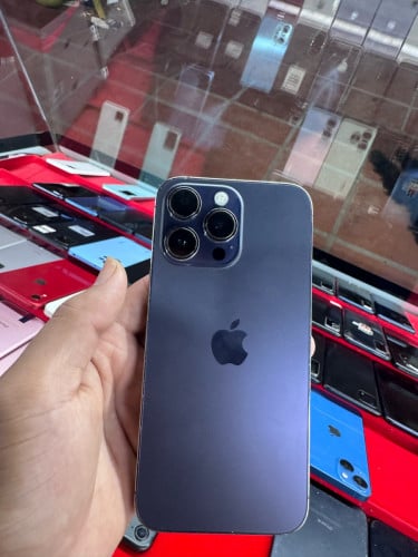 14pro max LA 128g ថ្មរ86% តួរ97%សាណុំណែន