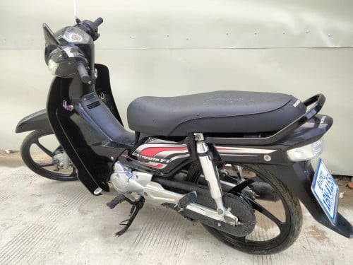 Honda Dream fi 013 ម៉ូតូនៅស្អាតលក់ប្រញ៉ាប់លុយ ជិះផ្ទាល់ខ្លួន កាតគ្រី