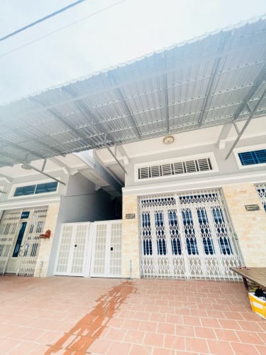 House For Sale / ផ្ទះលក់