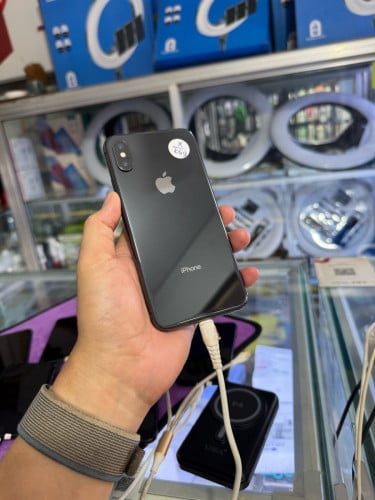 iPhone X.64g ធានាម៉ាសុីន​Zin, អេក្រង់ថ្មី អត់ស្កេនមុខ តម្លៃល្អ​