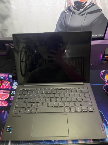 Lenovo thinkbook plus gen2 eink display