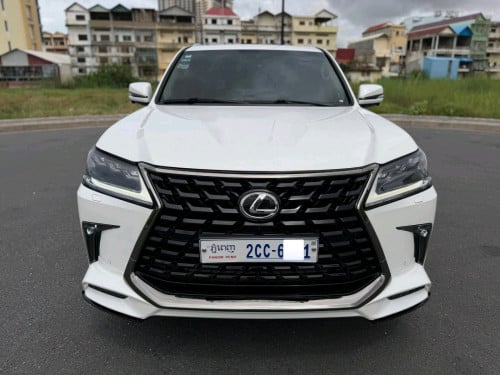 Lexus LX 570 09ឡើង021Kuro ធានាឡានស្អាត ម្ចាស់ដើម