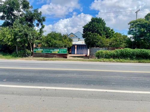 LRE0044🏠ដីជាប់ផ្លូវជាតិលេខ១លក់បន្ទាន់ក្រោមទីផ្សារ