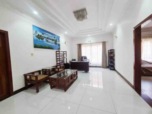 វីឡាទោលសម្រាប់លក់ បន្ទាន់ខ្លាំង នៅបុរីវីឡាទួលសង្កែ