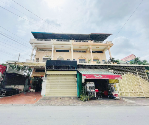ផ្ទះសម្រាប់ជួល | House for Rent