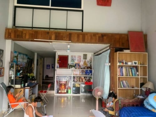 ๐ฆHouse Available for Urgent Sale at a Special Price (Negotiable).