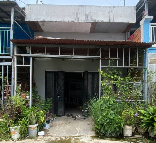 ๐ฆHouse Available for Urgent Sale at a Special Price (Negotiable).