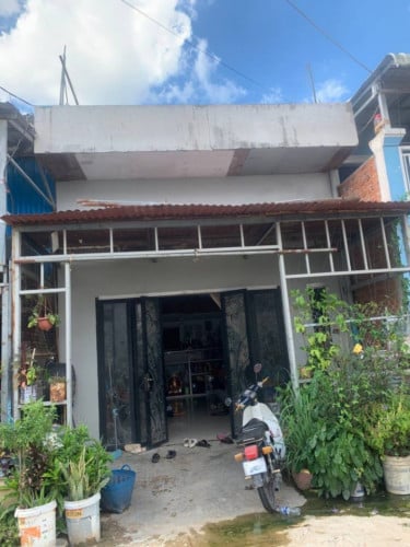 ๐ฆHouse Available for Urgent Sale at a Special Price (Negotiable).
