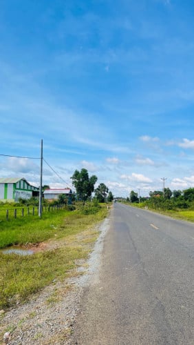 👉ដីលក់នៅទឹកលងកំពង់ស្ពឺ(ក្បាលដីជាប់ផ្លូវជាតិ56m)