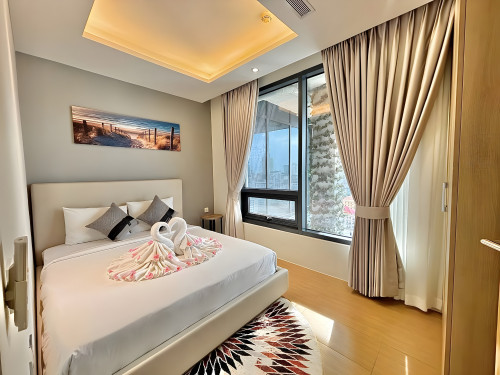 2BR Service Condo For Rent- The Penthouse Residence, Diamond Island
