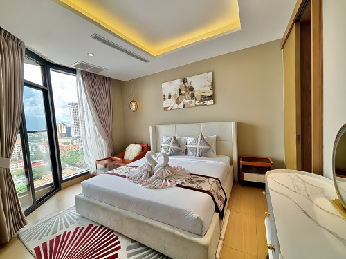 2BR Service Condo For Rent- The Penthouse Residence, Diamond Island