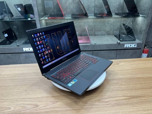 Asus FX503 (Gaming&Design)