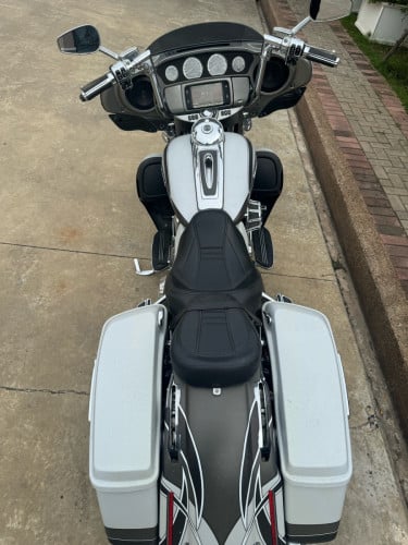 Harley Davidson Ultra limited CVO