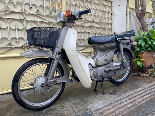 Honda Super Cub C70 តំលៃ 450$ចចារ