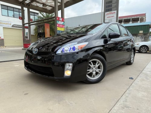 Prius 2011 Options2 ឡានម៉ាញ៉េ កាំមេរ៉ាហើយ ឡានក្រដាសពន្ធ
