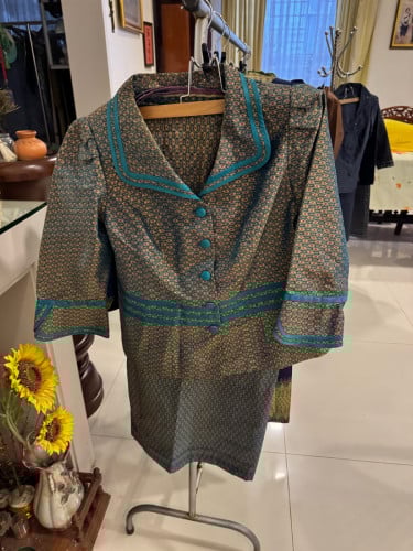 Traditional clothes for sale