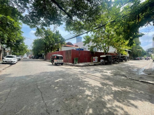 ដីកែងសម្រាប់លក់ នៅទួលទំពូង