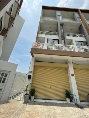 ផ្ទះអជីវកម្មសម្រាប់លក់បន្ទាន់