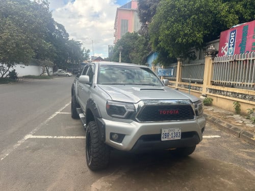 ឡានលក់08 ប៉ុងពីលេងរួច