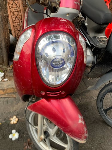 ម៉ូតូលក់HONDA.Scoopy Iធ្នាំ14លក់តំលៃ. ចចាបាន