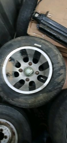 លក់យ៉ាន់លេងmaxima១ឆុតមាន៣គ្រាប់60$