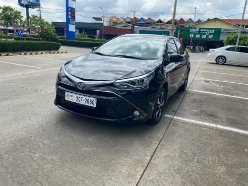 19年丰田雷凌，1.8混合动力，精品车况