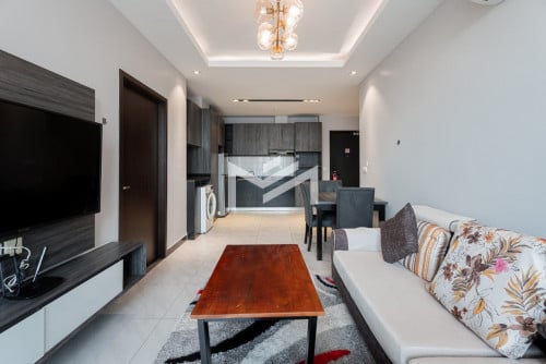 1BR Service Apt For Rent- Chakto Mukh, Daun Penh