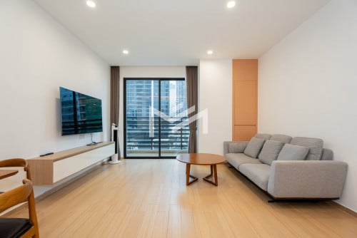 1BR Service Condo For Rent In BKK1- Gym& Pool