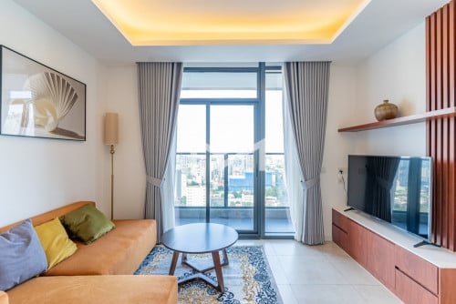 2BR Service Condo For Rent- The Penthouse Residence, On Floor 29th