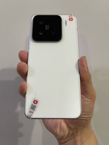 99% Xiaomi 15 16GB/512GB CN SIM2