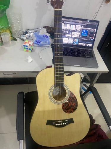 Guitar 38”