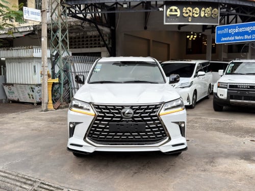 Lexus LX450d 2020 black edition